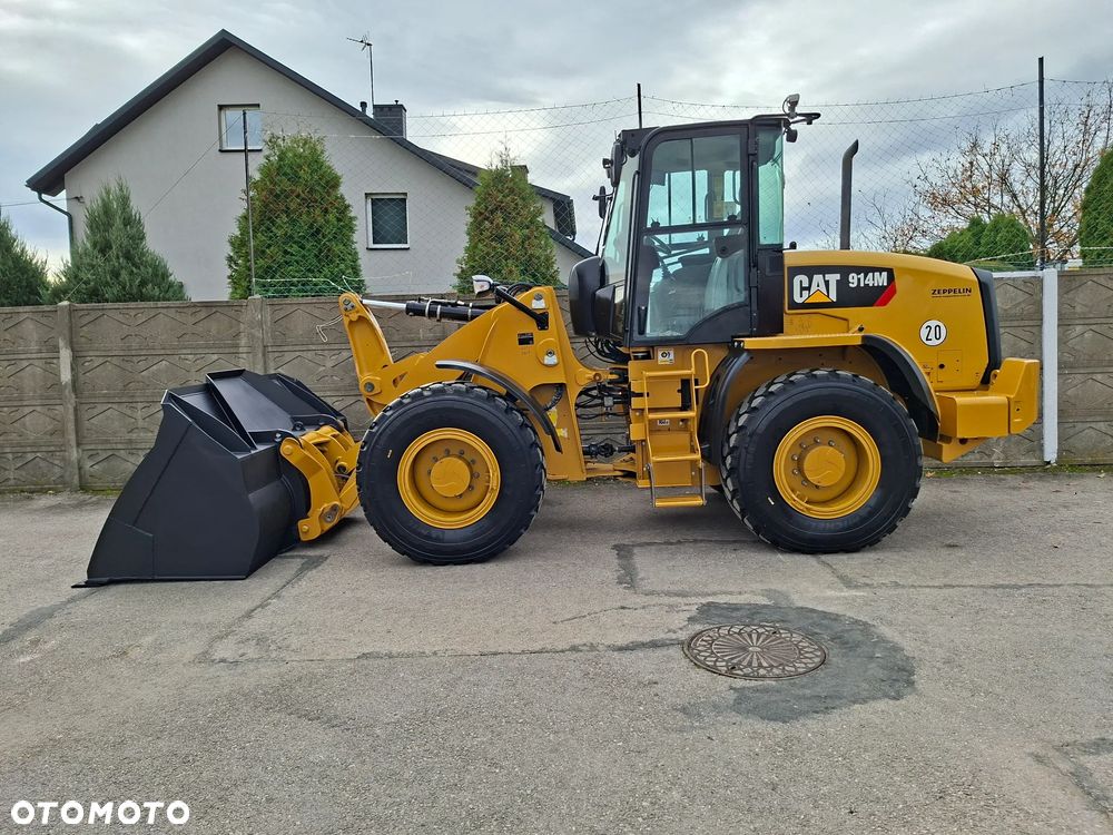 Caterpillar CAT 914 M - 3