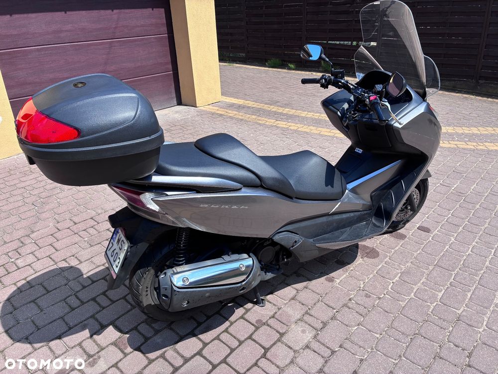 Honda NSS - 17