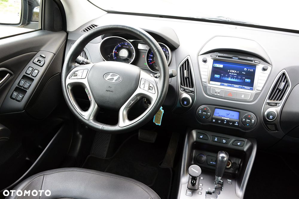 Hyundai ix35 2.0 CRDi 4WD Automatik Premium - 3