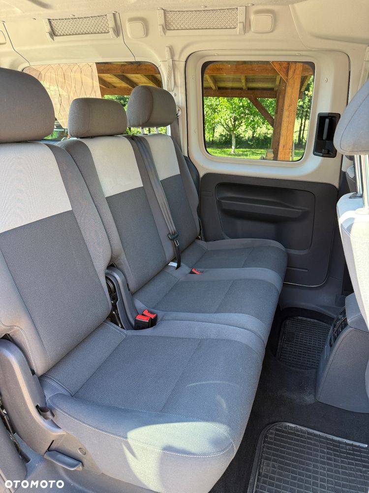 Volkswagen Caddy 1.6 (7-Si.) Edition 30 - 12