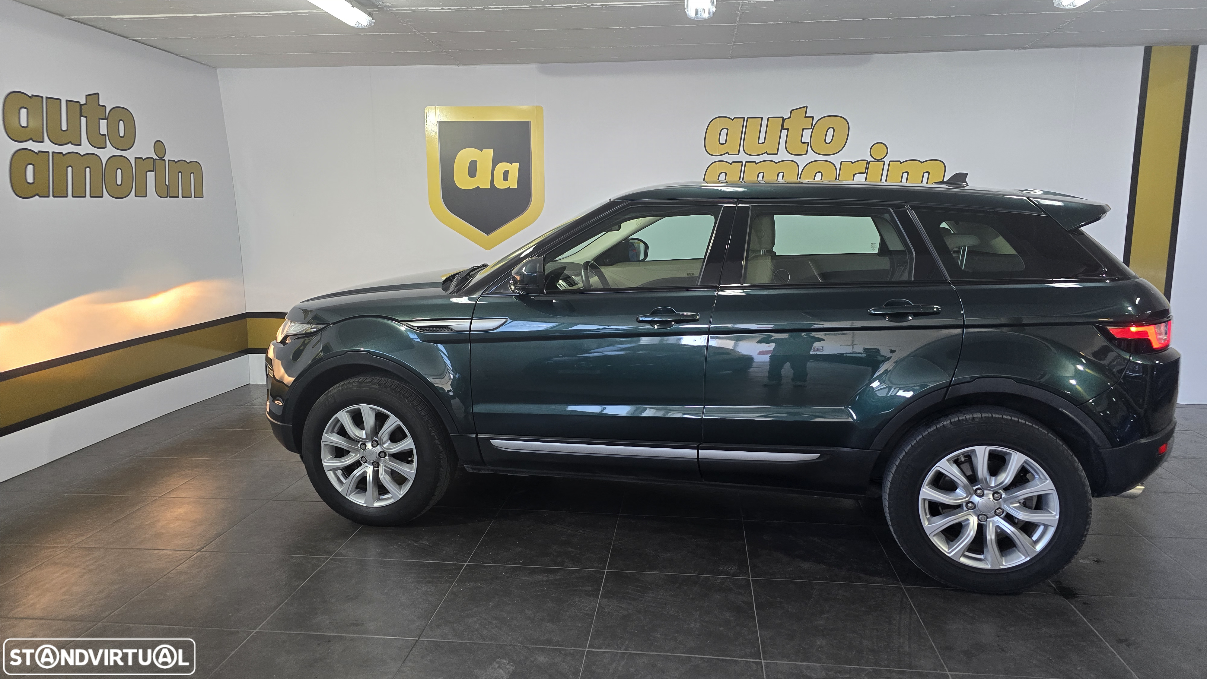 Land Rover Range Rover Evoque 2.0 TD4 SE - 10