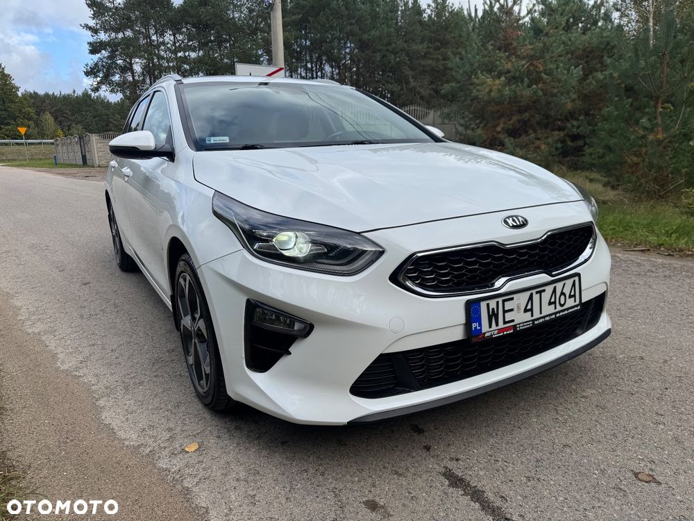 Kia Ceed 1.6 CRDi SCR L Business Line DCT - 13