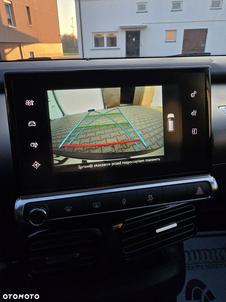 Citroën C4 Cactus - 22