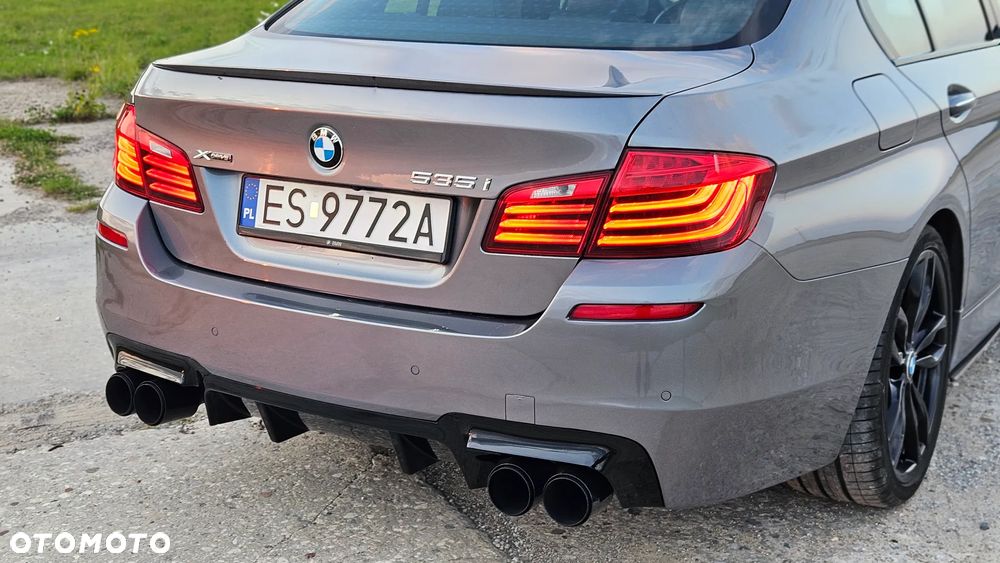 BMW Seria 5 535i xDrive - 7