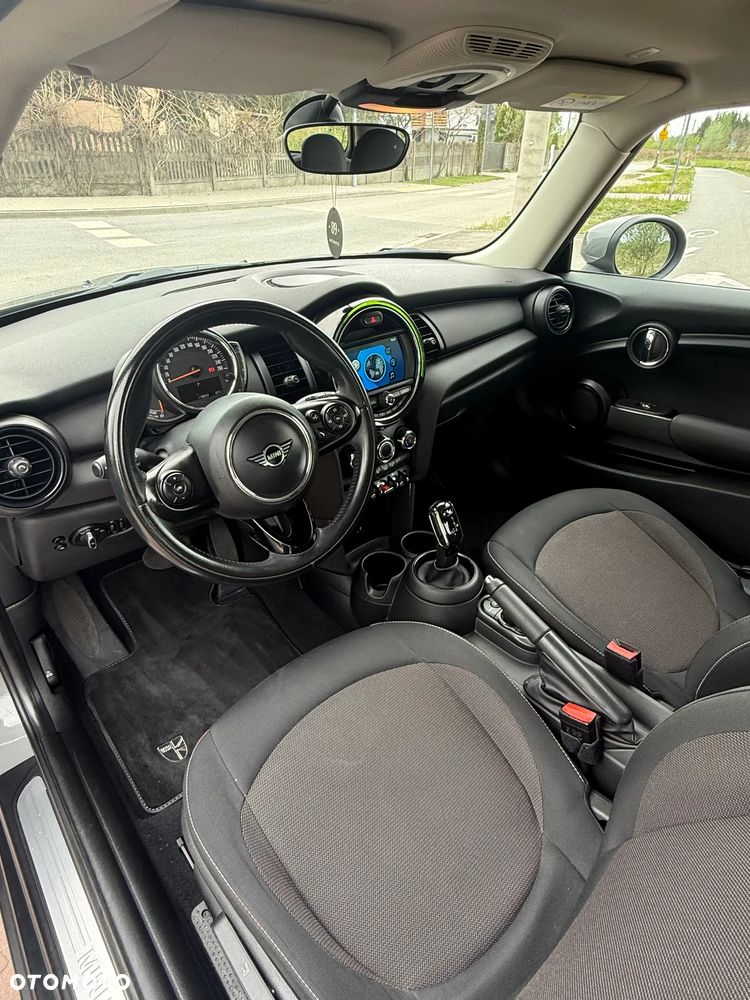 MINI ONE 60 Years - 14
