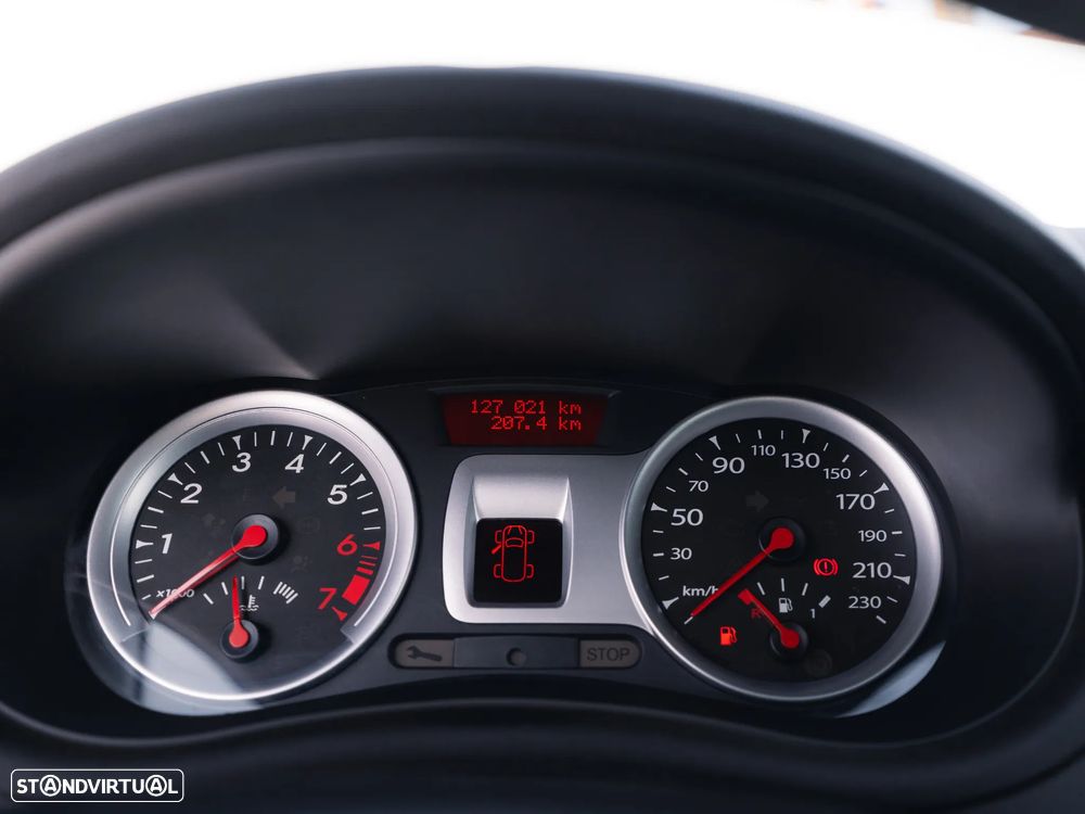 Renault Clio 1.2 16V Dynamique - 18
