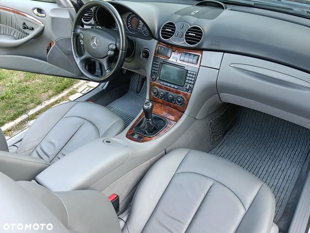 Mercedes-Benz CLK 280 Elegance - 35