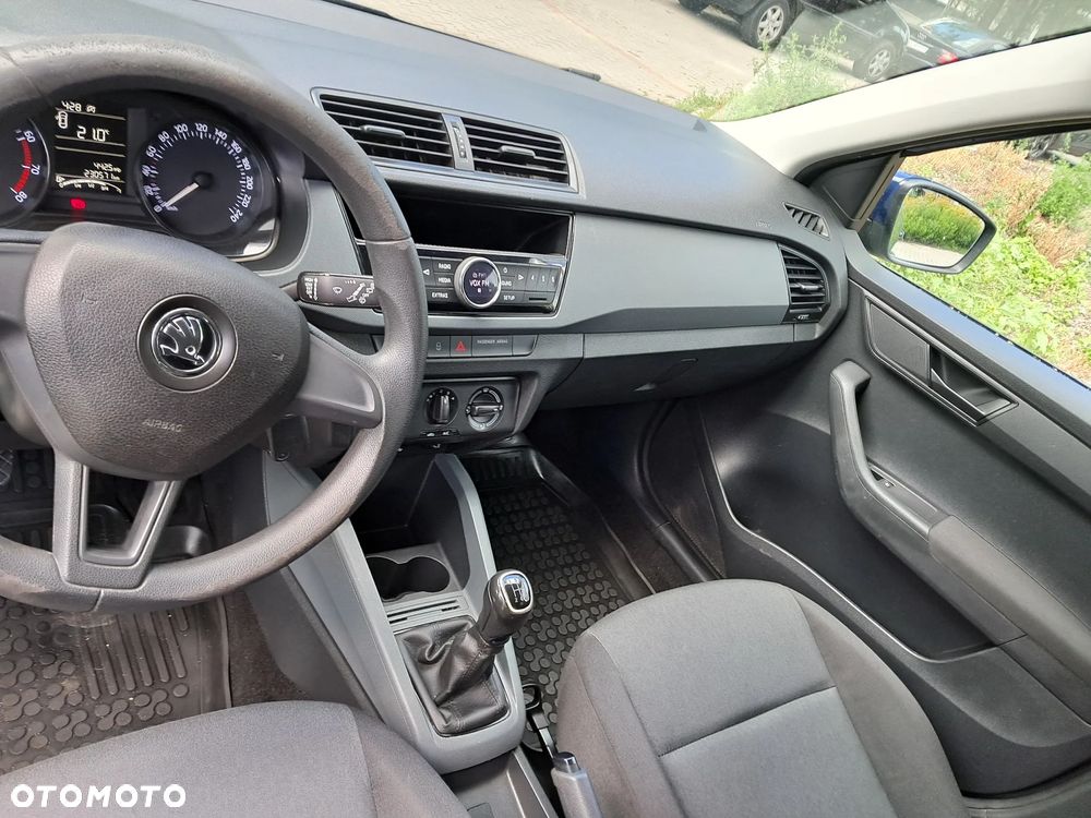 Skoda Fabia 1.0 Joy - 6