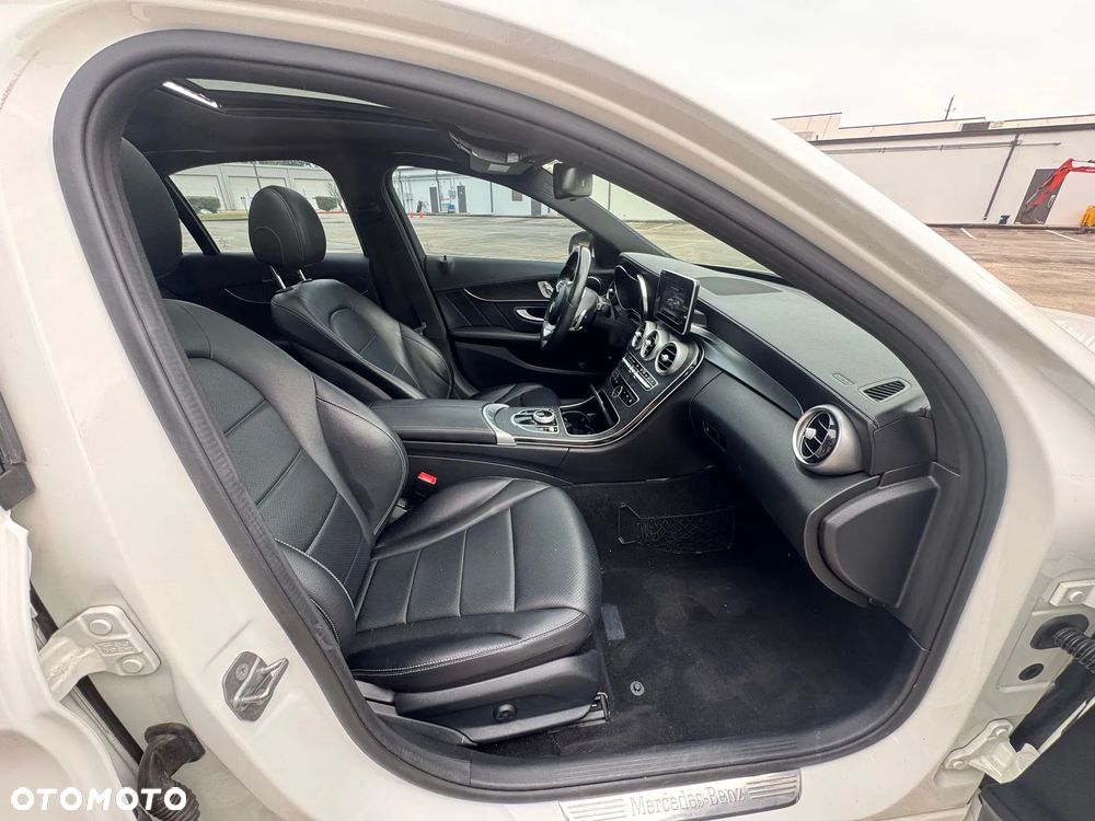 Mercedes-Benz Klasa C C-Klasse AMG Line - 12