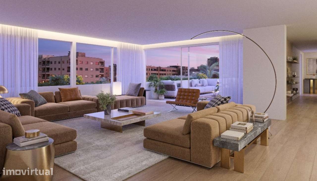 Apartamento T4 com varanda no Brito Capelo 1023 em Matosinhos - Grande imagem: 5/29