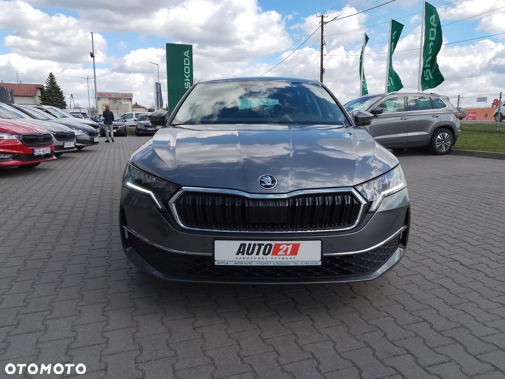 Skoda Octavia 1.5 TSI mHEV Drive Selection DSG - 2