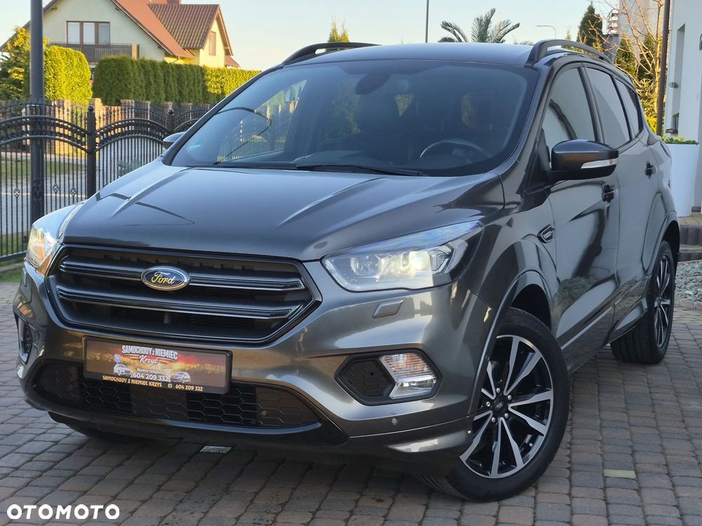 Ford Kuga 1.5 EcoBoost 2x4 ST-Line - 2