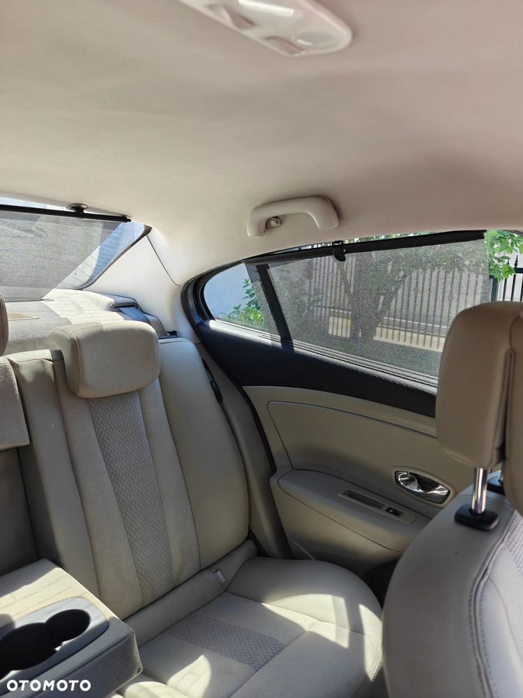 Renault Fluence 1.5 dCi Privilege - 14