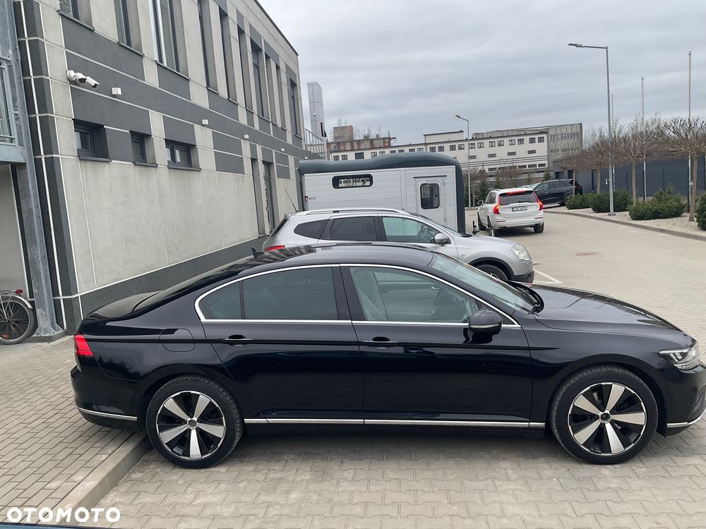 Volkswagen Passat 2.0 TSI Elegance DSG - 4