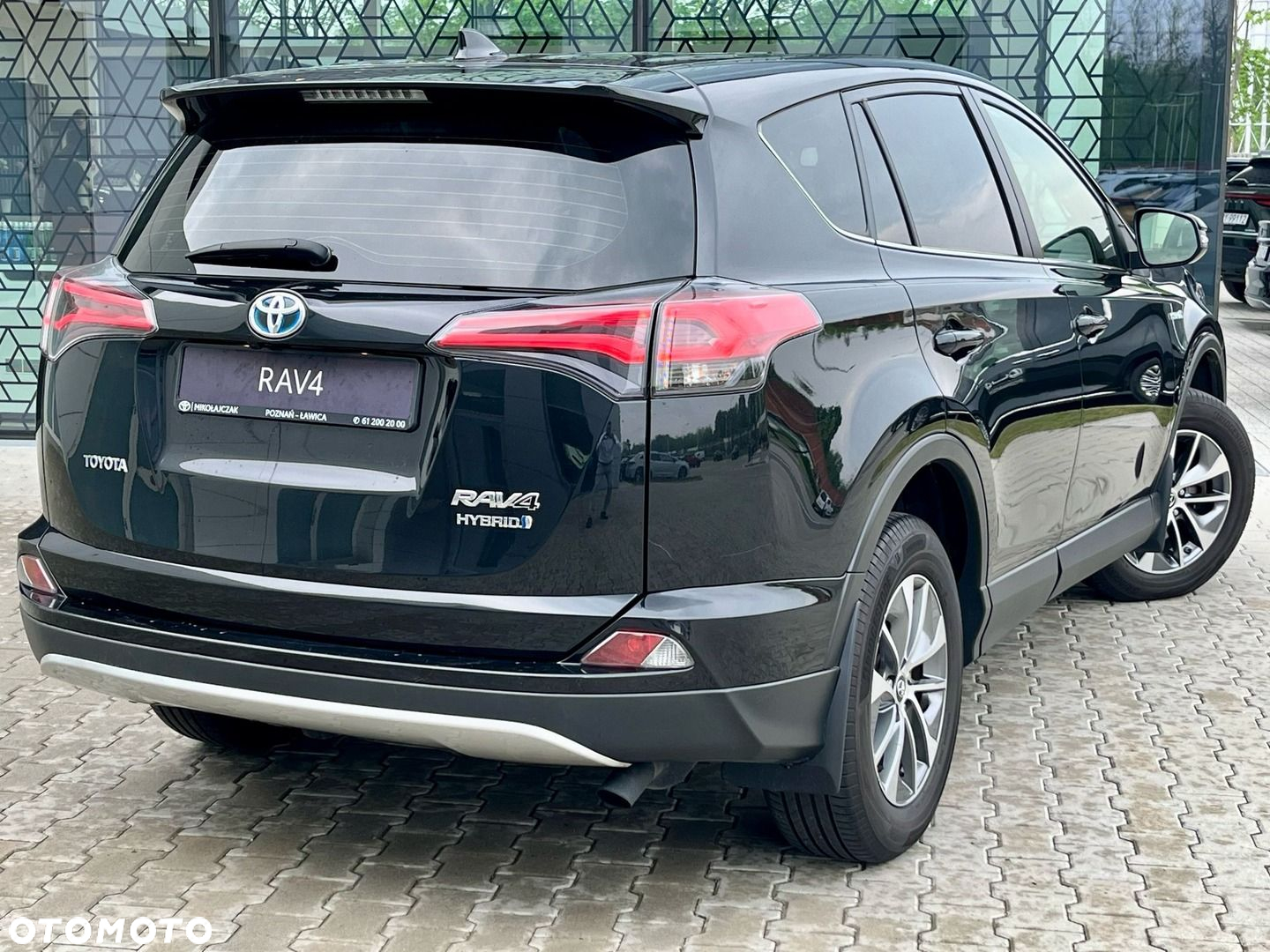 Toyota RAV4 Hybrid Premium 4x4 - 12