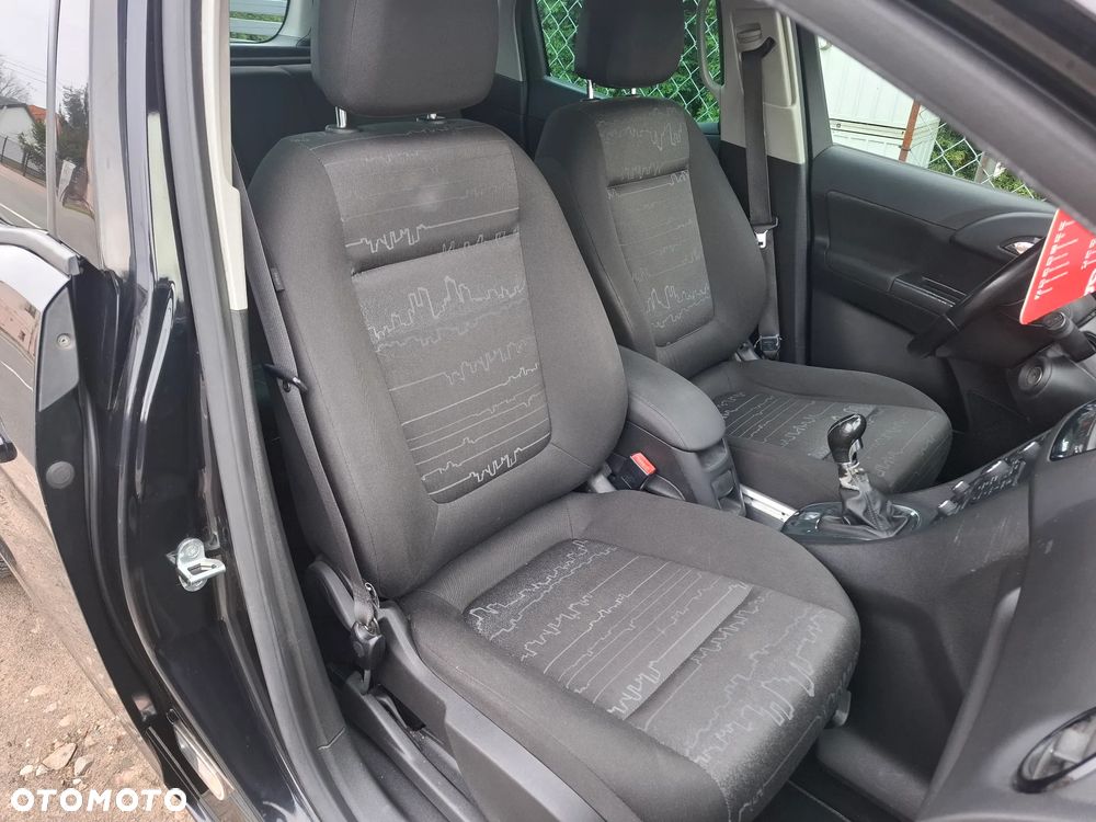 Opel Meriva 1.4 Innovation - 26