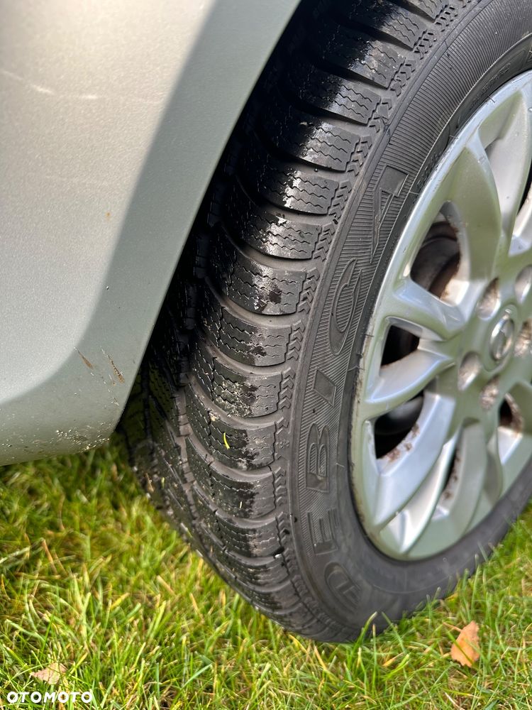 Opel Astra III 1.6 - 9