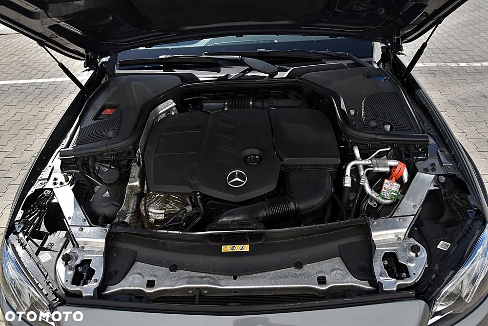 Mercedes-Benz Klasa E 220 d 4Matic All-Terrain 9G-TRONIC Avantgarde - 12