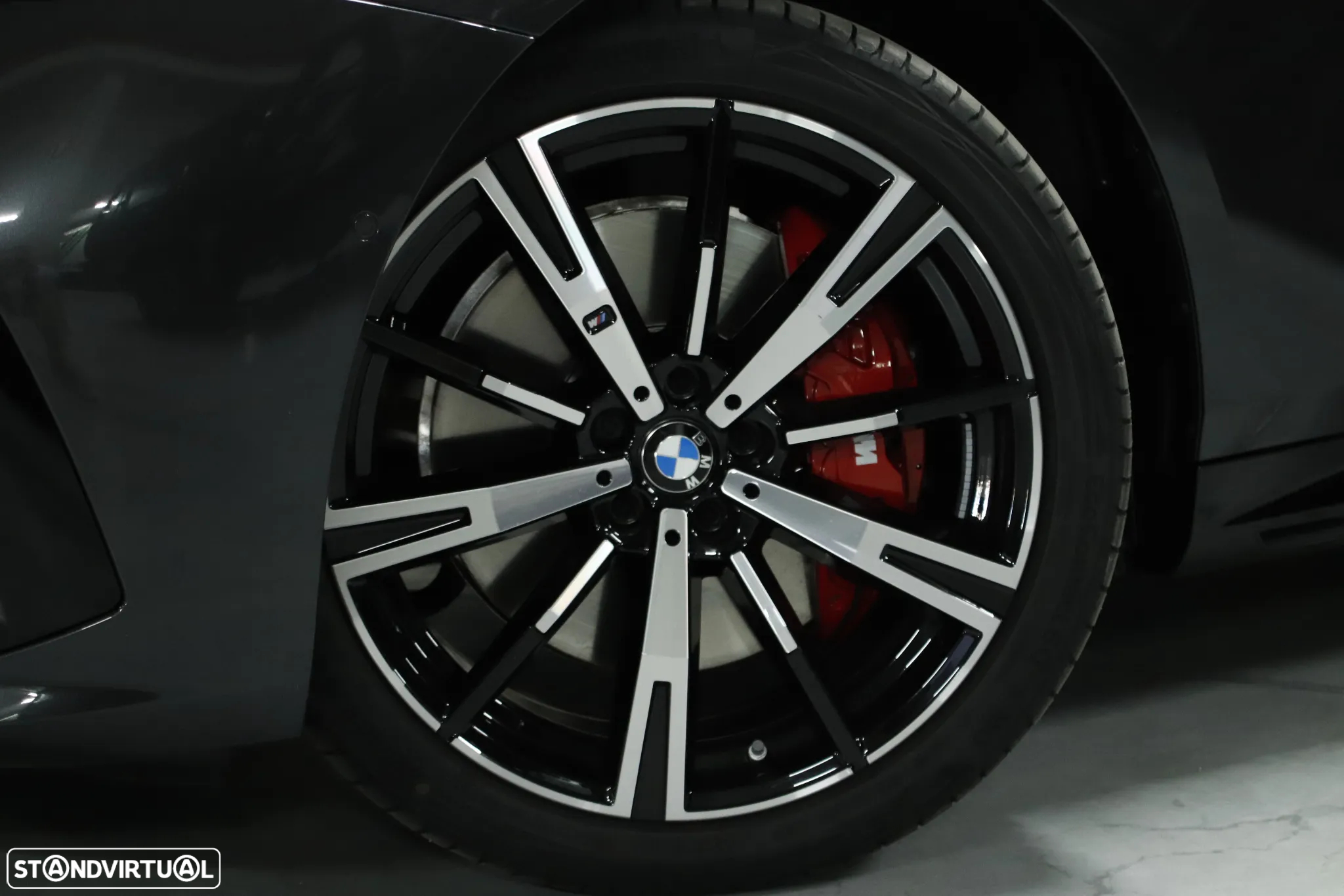 BMW 540 d xDrive Pack Desportivo M - 21