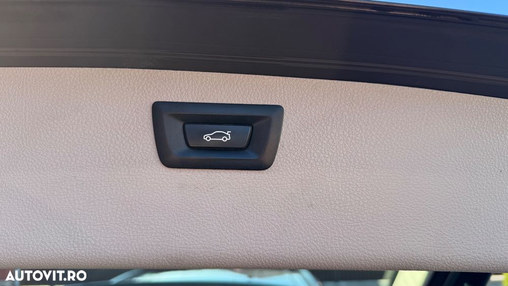 BMW Seria 3 320d Touring Aut. Modern Line - 7