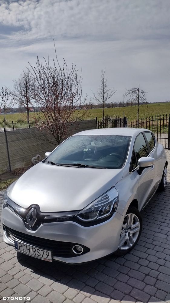 Renault Clio 1.2 16V 75 Life - 5