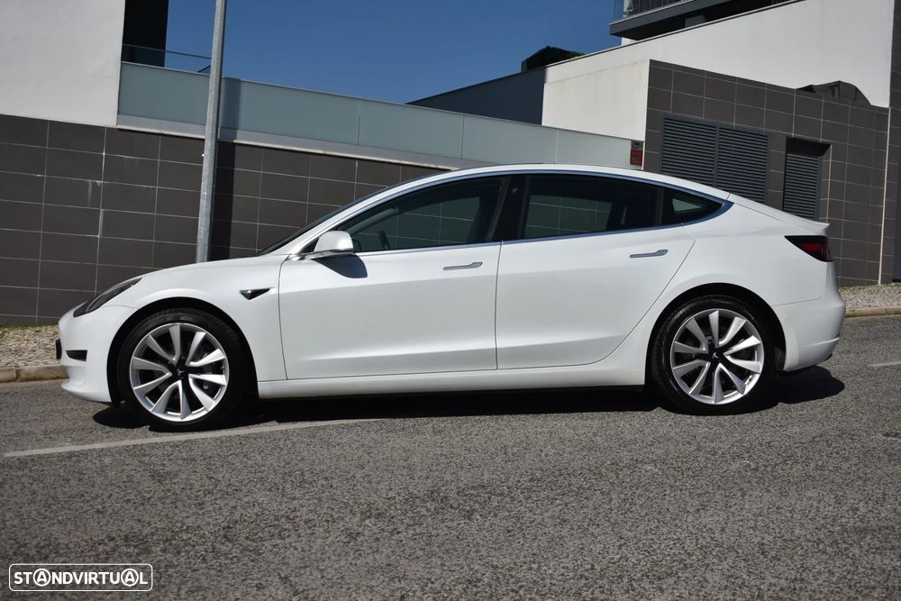 Tesla Model 3 Standard RWD Plus - 4