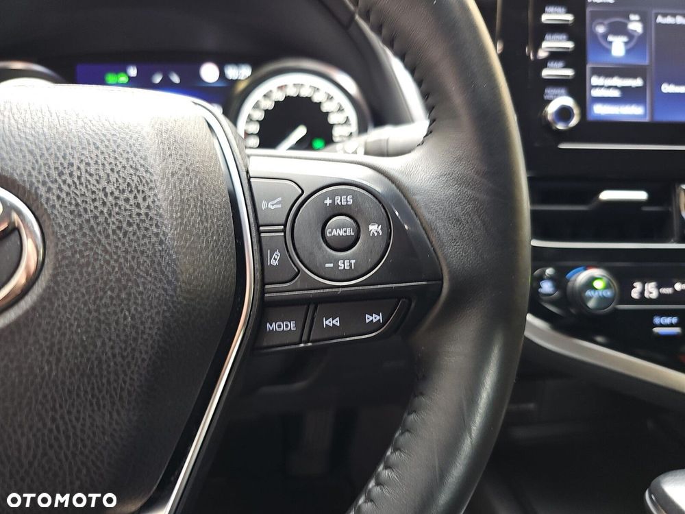 Toyota Camry 2.5 Hybrid Comfort CVT - 13