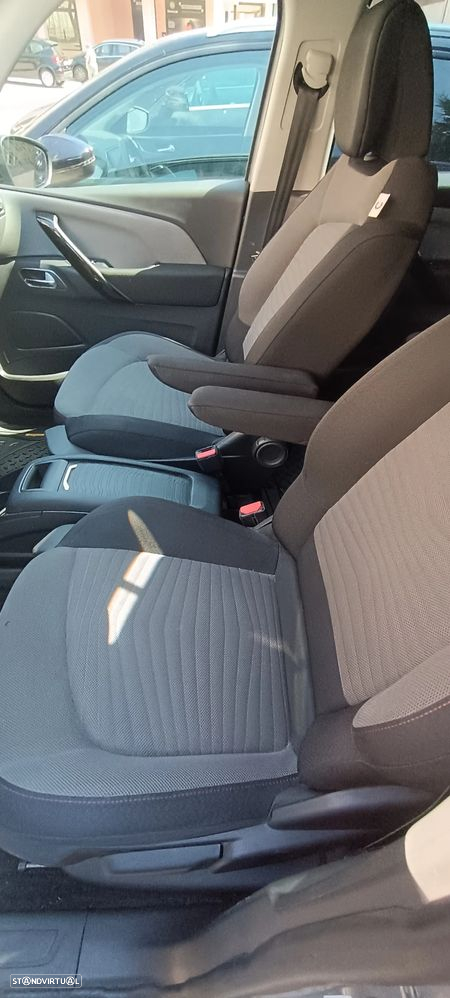 Citroën Grand C4 Spacetourer 1.5 BlueHDi C-Series EAT8 - 7