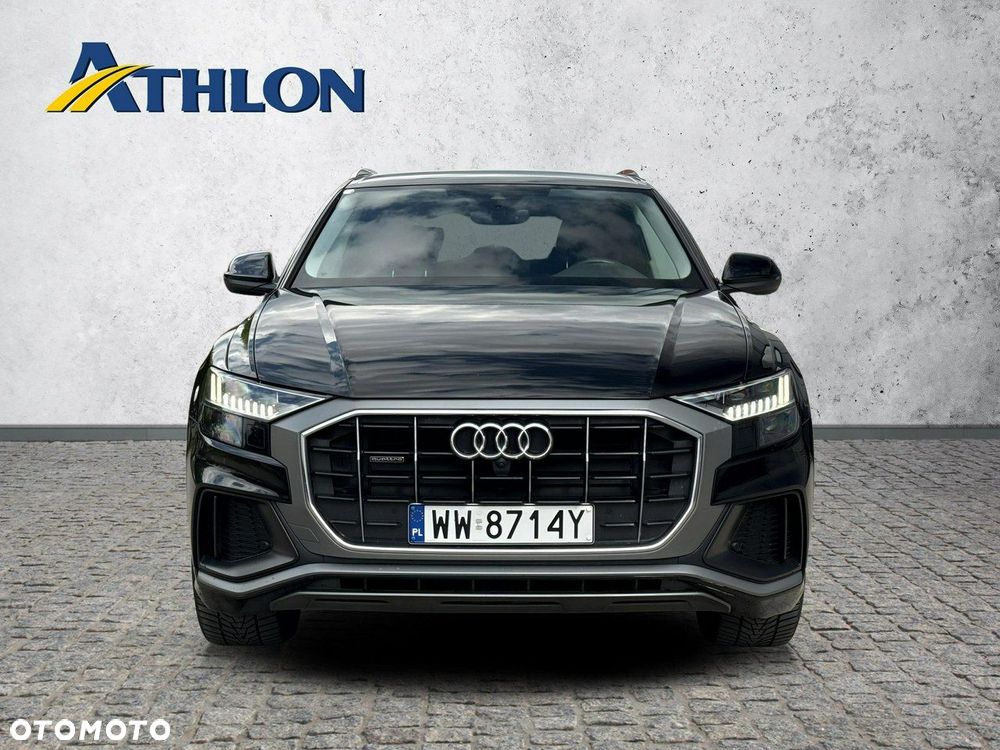 Audi Q8 - 8