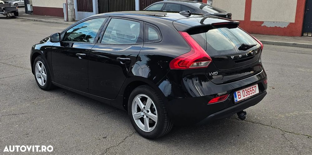 Volvo V40 D4 Summum - 12