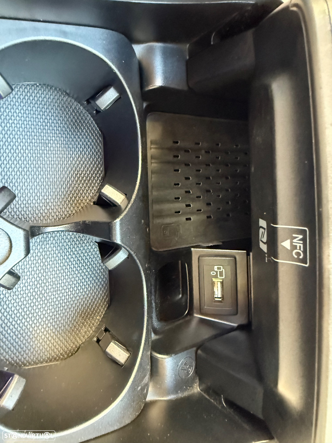 Mercedes-Benz E 200 AMG Line Aut. - 36