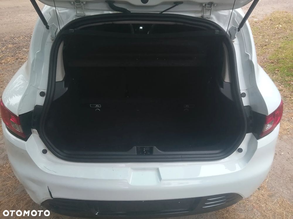 Renault Clio 0.9 Energy TCe Limited EU6 - 9