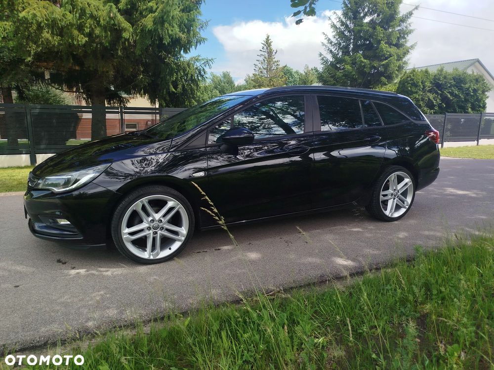 Opel Astra 1.6 CDTI Enjoy S&S - 2