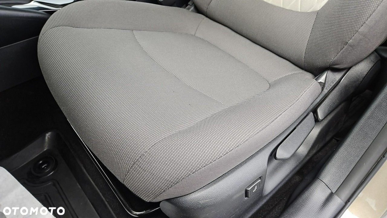 Toyota Corolla 1.6 Comfort - 12