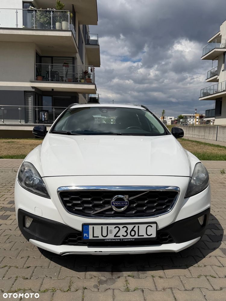Volvo V40 Cross Country D2 Momentum - 2