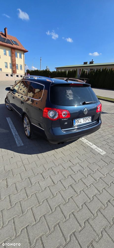 Volkswagen Passat 2.0 TDI DPF Sportline - 12