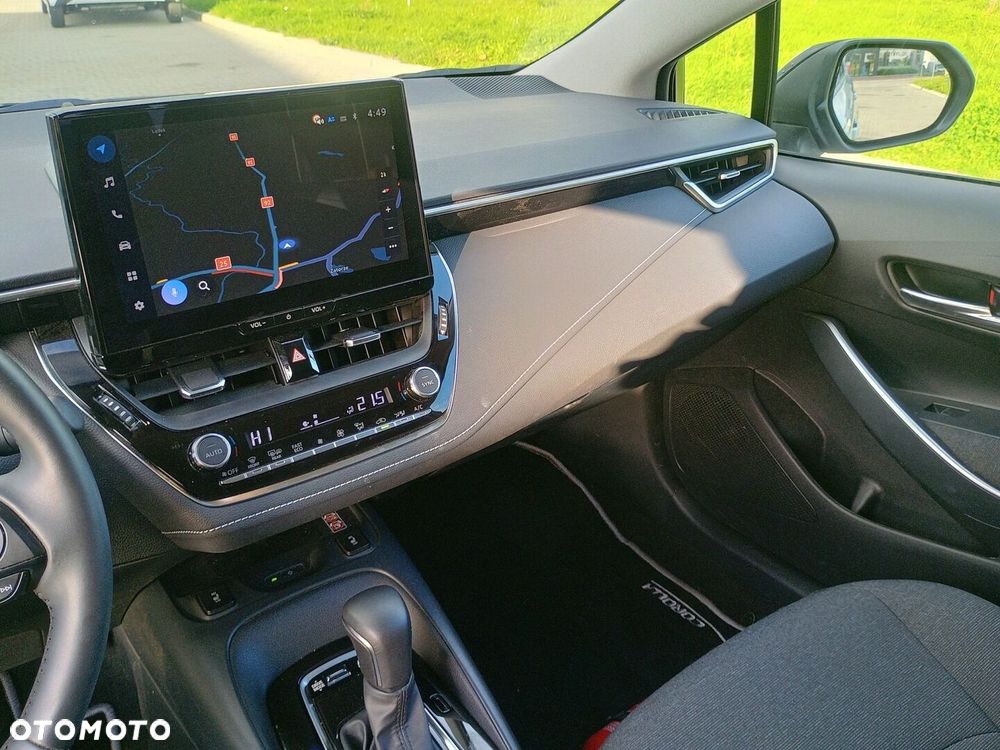 Toyota Corolla 1.8 Hybrid Style - 24