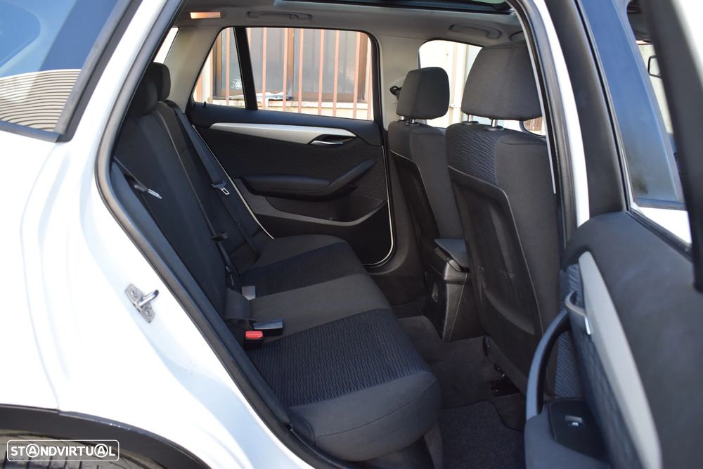 BMW X1 20 d sDrive EDynamics Line Sport - 23