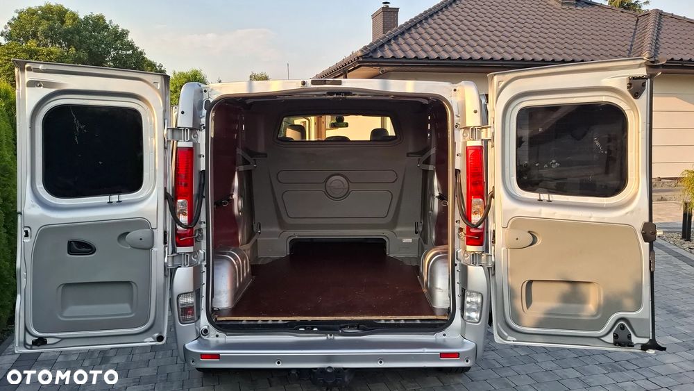 Opel VIVARO - 31