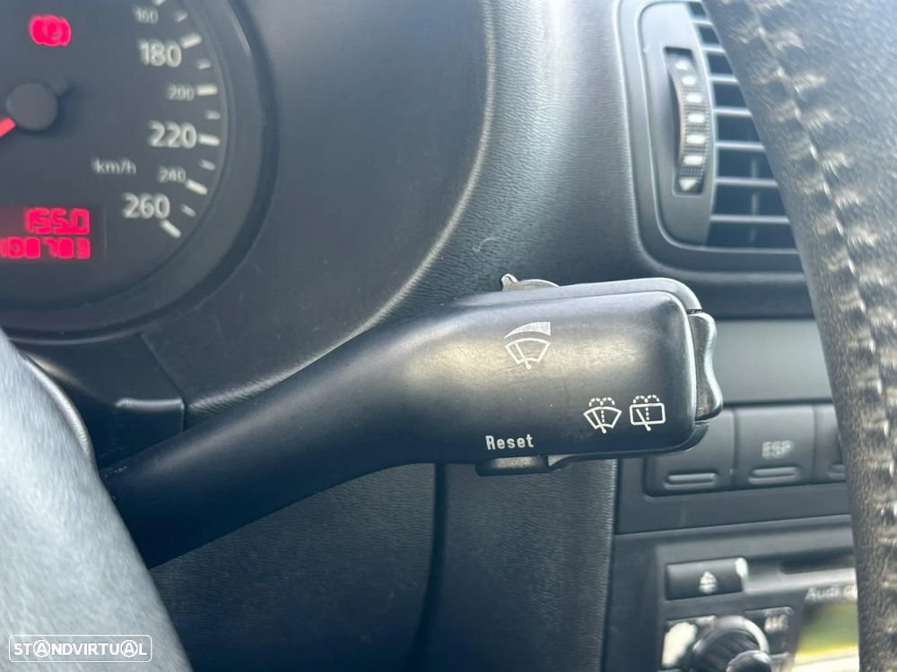 Audi A3 1.6 Ambiente - 18