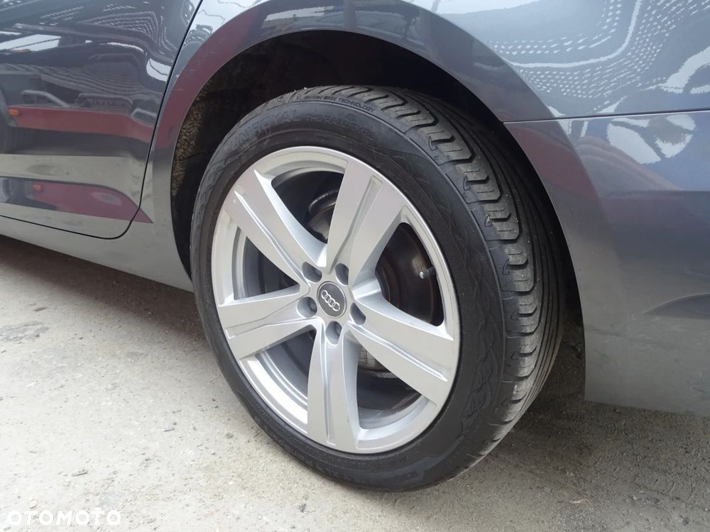Audi A4 Avant 2.0 TDI - 35