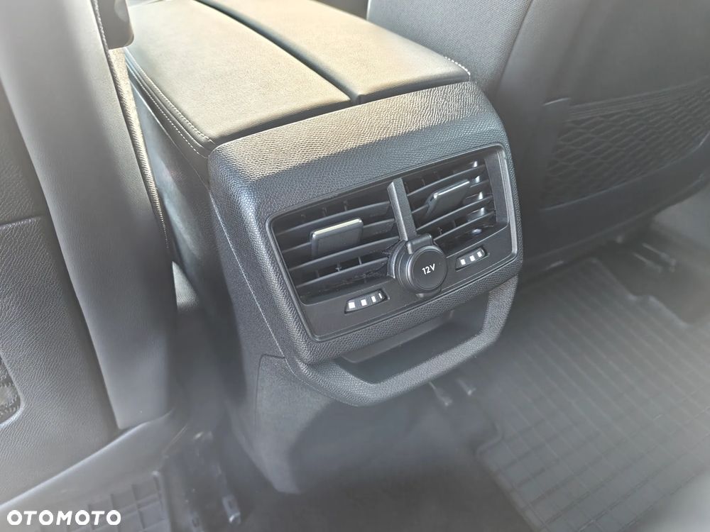 Peugeot 3008 BlueHDi 130 Stop & Start Allure Business-Paket - 20