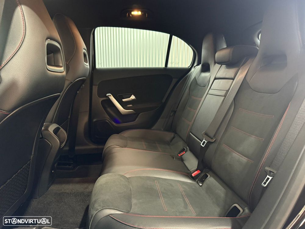 Mercedes-Benz A 250 e AMG Line - 42