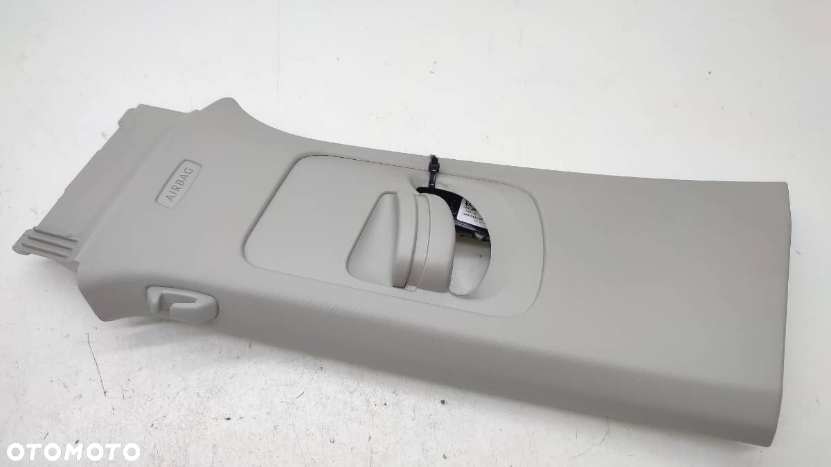 OSŁONA POSZYCIE SŁUPKA B ŚRODKOWEGO VW TIGUAN 5NA868309 4M0857819A - 2