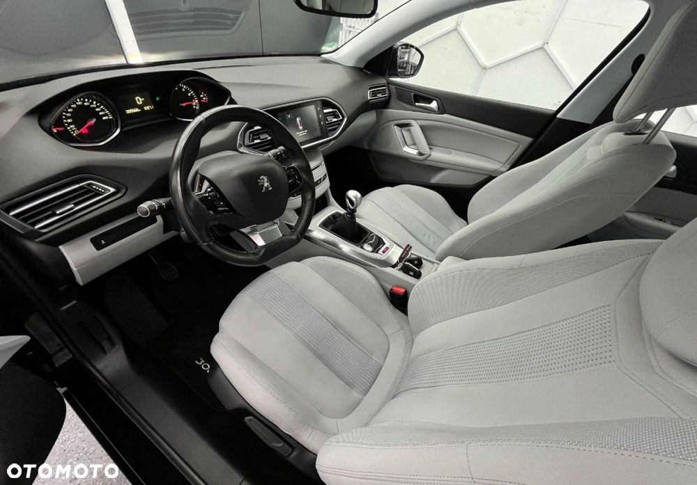Peugeot 308 - 20