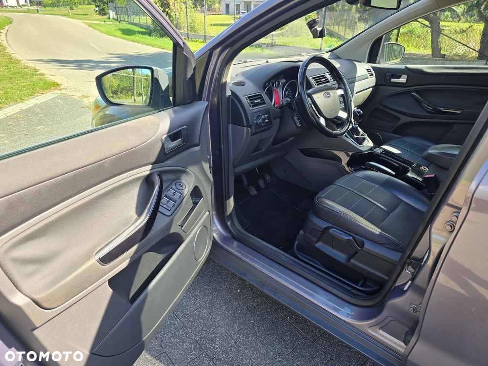 Ford Kuga 2.0 TDCi Titanium S - 9