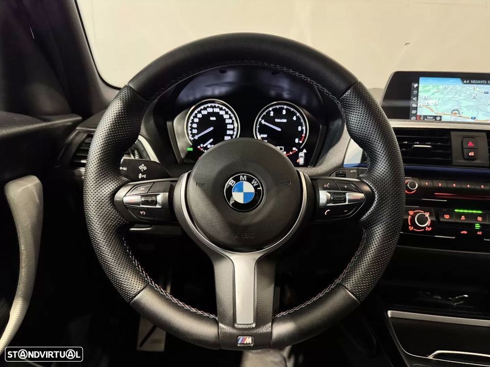 BMW 116 d Pack M Shadow - 23