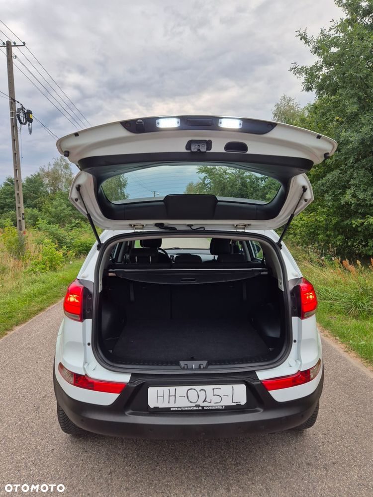 Kia Sportage 1.6 GDI 2WD ISG Dream-Team Edition - 14