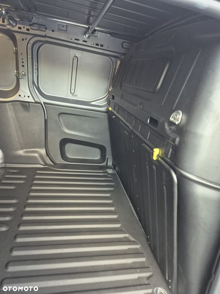 Opel Combo - 11