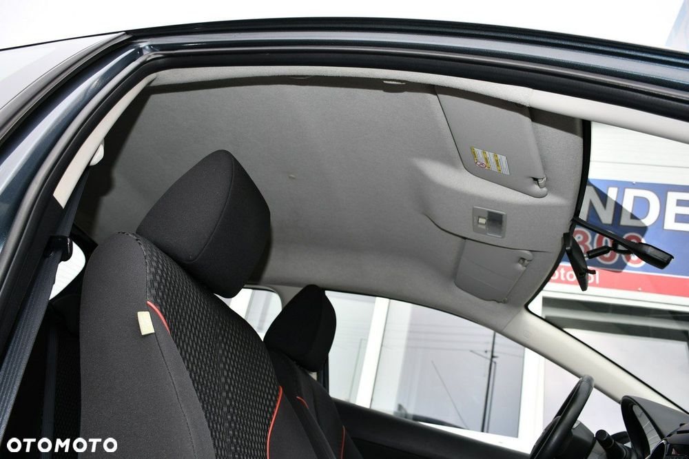 Mazda 2 1.3 MZR Edition - 27